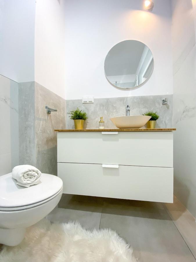 Apartament Relaks Gasiorowskich Poznan Bagian luar foto
